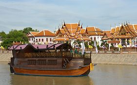 アナンタラ・リバーサイド・バンコク・リゾート